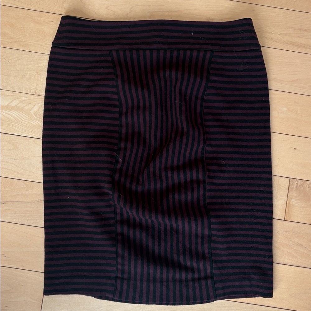 LOFT Striped Pencil Skirt in Black and Plum Size 6